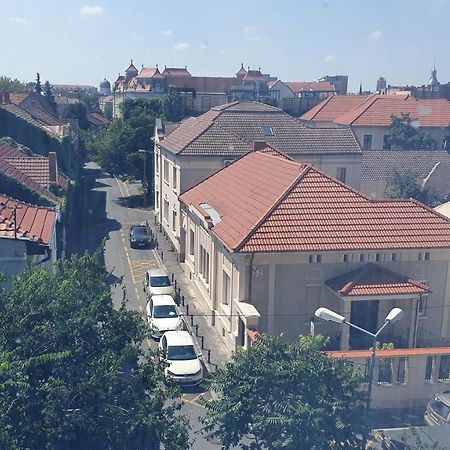 Uvs Central Prime Apartment Oradea Exterior photo